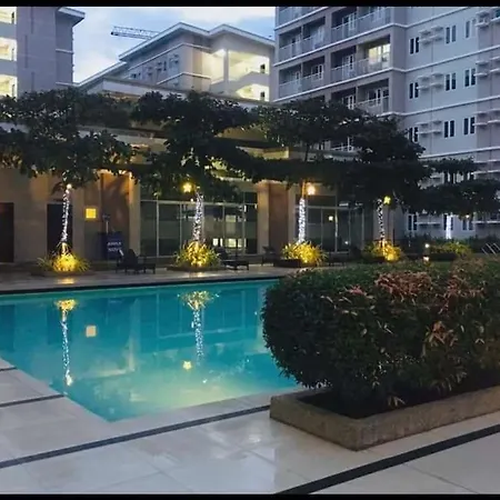 Trees Residences